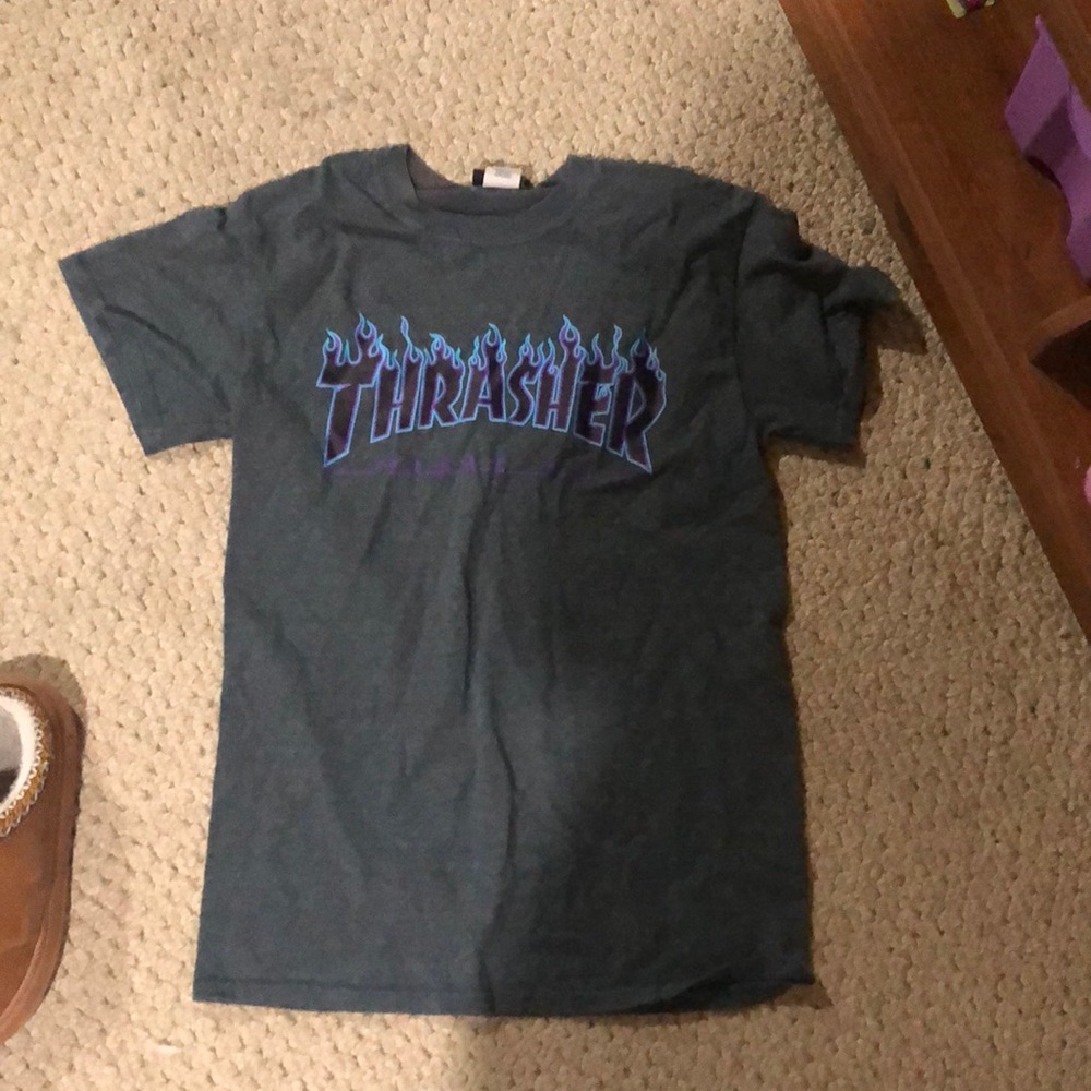 Thrasher grey tee shirt small